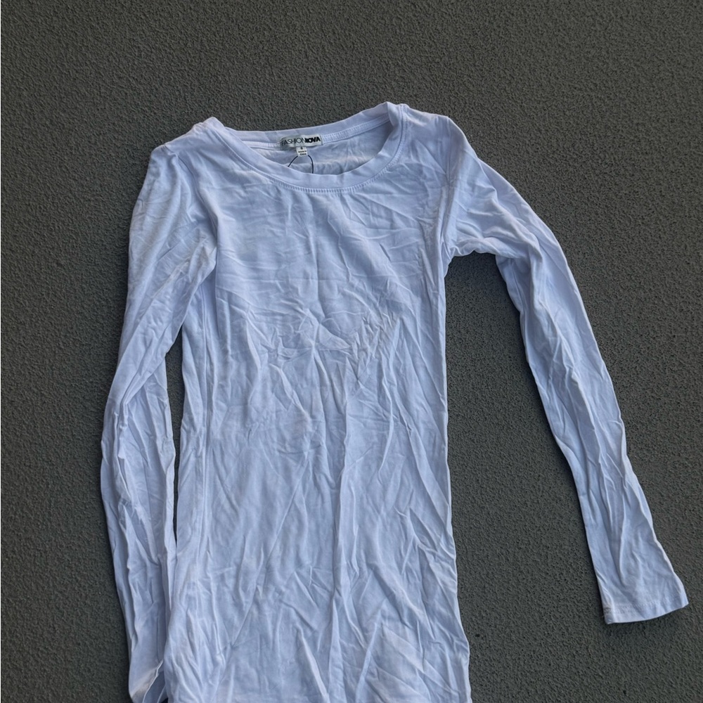 Fashion Nova White Long Sleeve Slim Crew Top